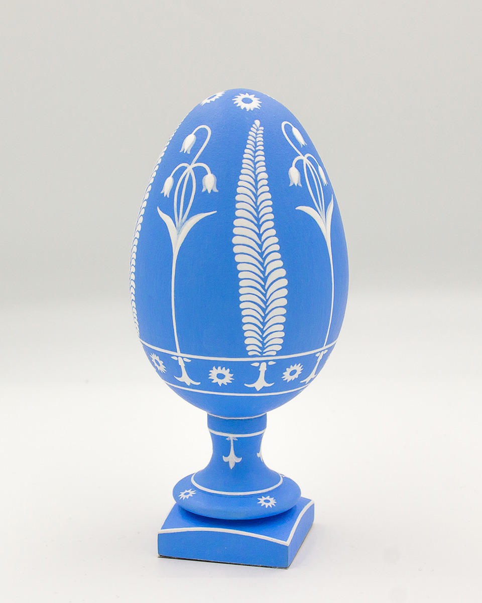 Hand-painted goose eggshell