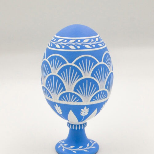 Hand-painted goose eggshell