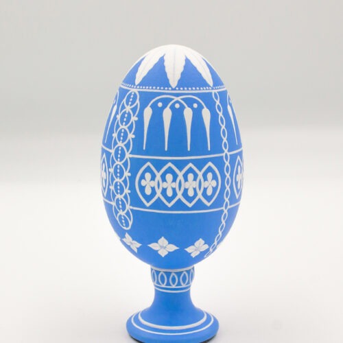 Hand-painted goose eggshell