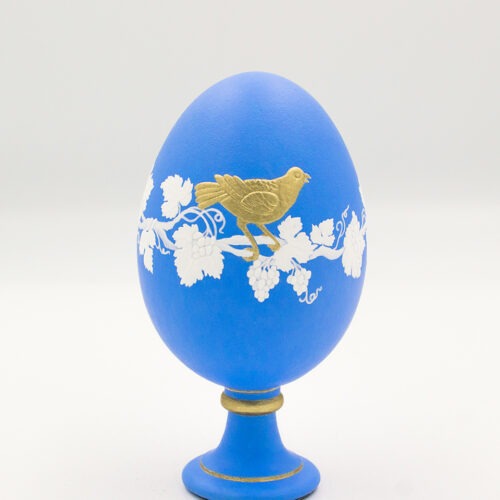 Hand-painted goose eggshell
