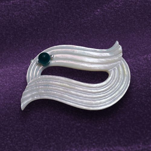 waves brooch